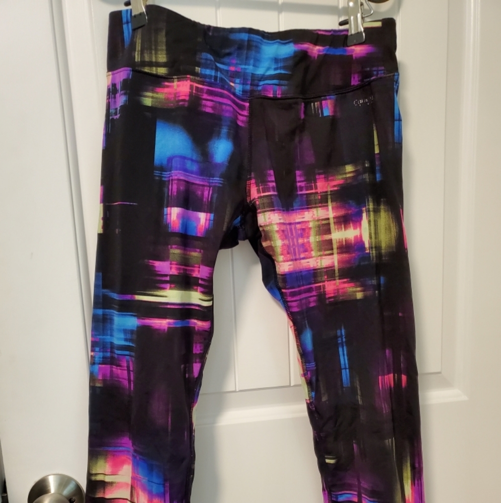 Colorful mid calf cropped workout legging